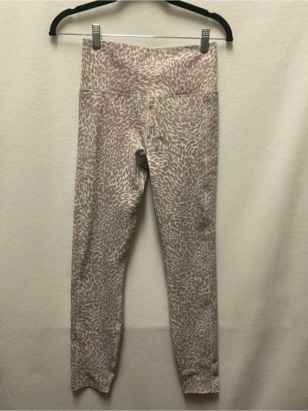 Vuori High-Waist Leopard Print Leggings
